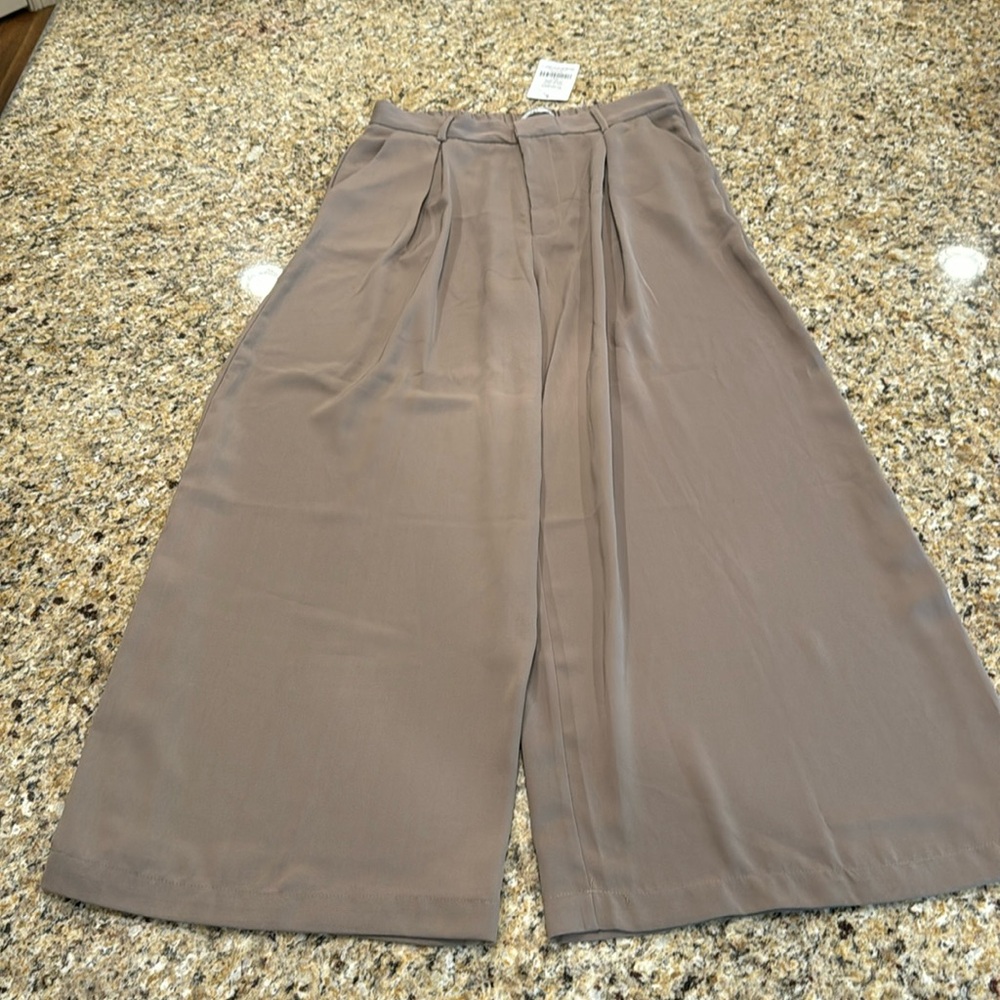 Tronjori NWT wide leg pants, mocha, size L